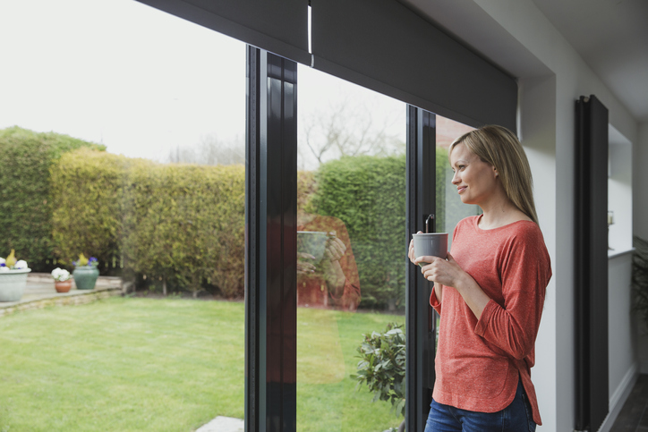 Quels sont les avantages d’une porte patio.